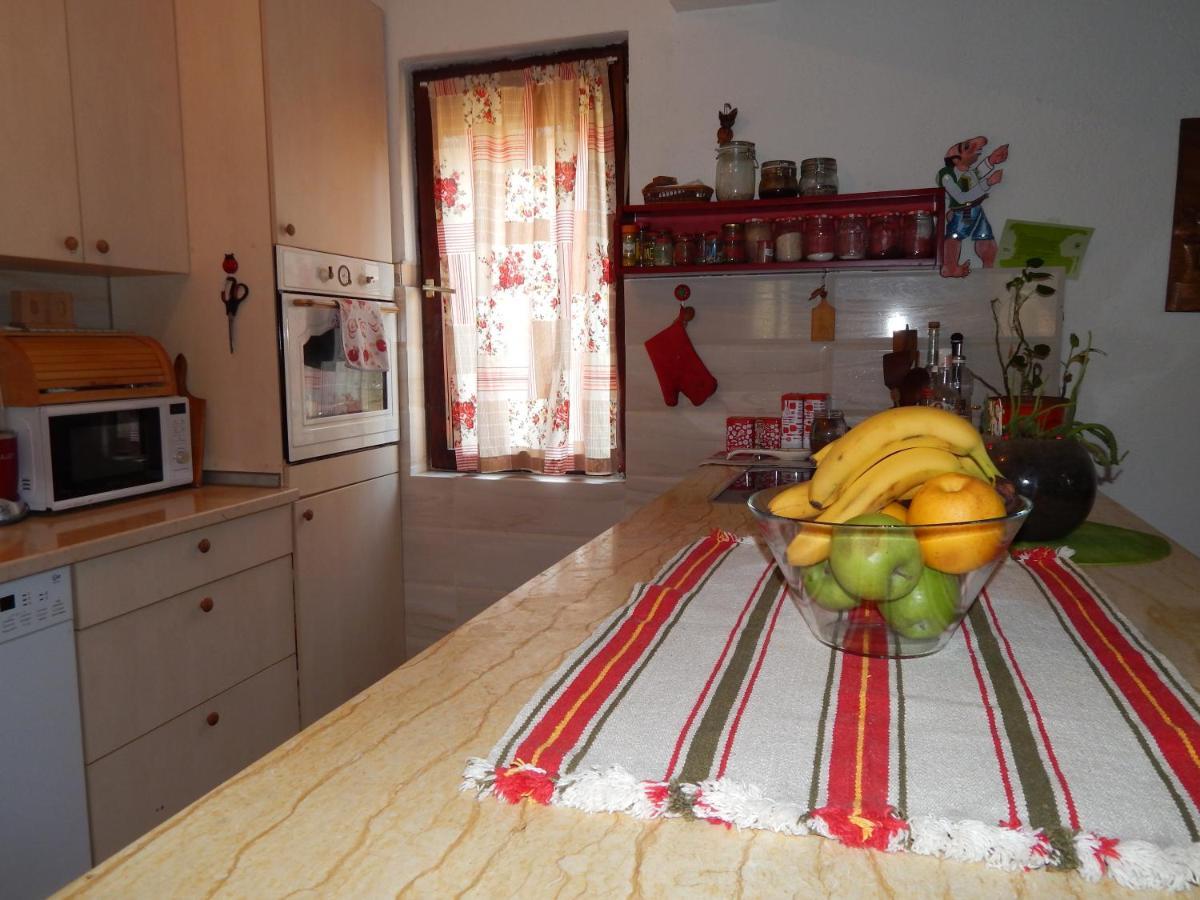 Impeccable Apartment With View In Dolna Matka Skopje Luaran gambar